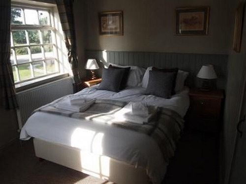 The Queen'S Arms Inn Warwick-on-Eden Bagian luar foto